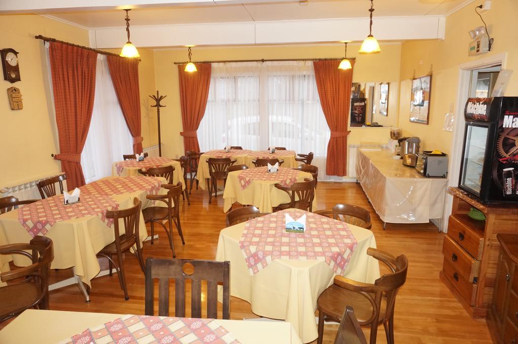 Hostal Ovejero プンタアレナス エクステリア 写真